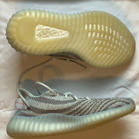 Yeezy Boost V2 350 Mens size 8.5 - Picture 5 of 10